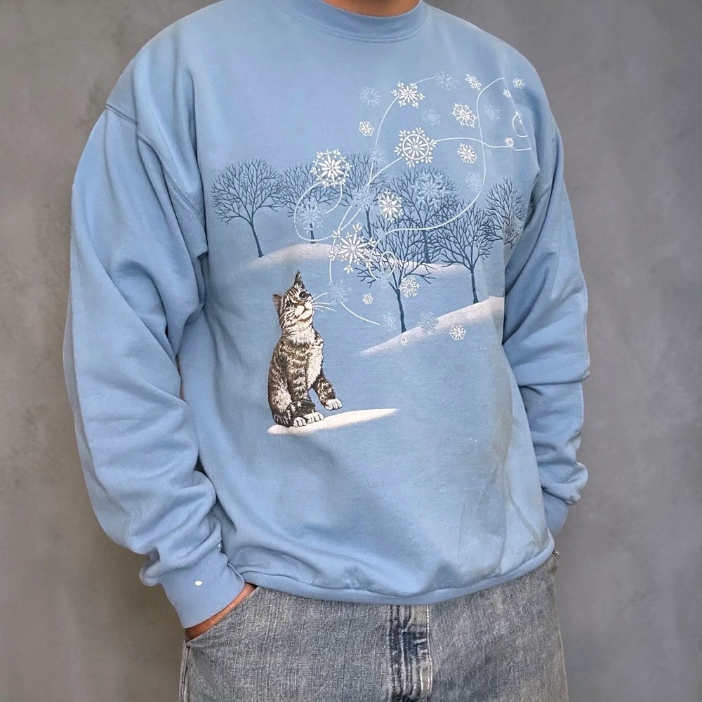 Vintage Hanes Cat Snowflake Winter Sweatshirt Light Blue 90s Baggy‎ Size Large